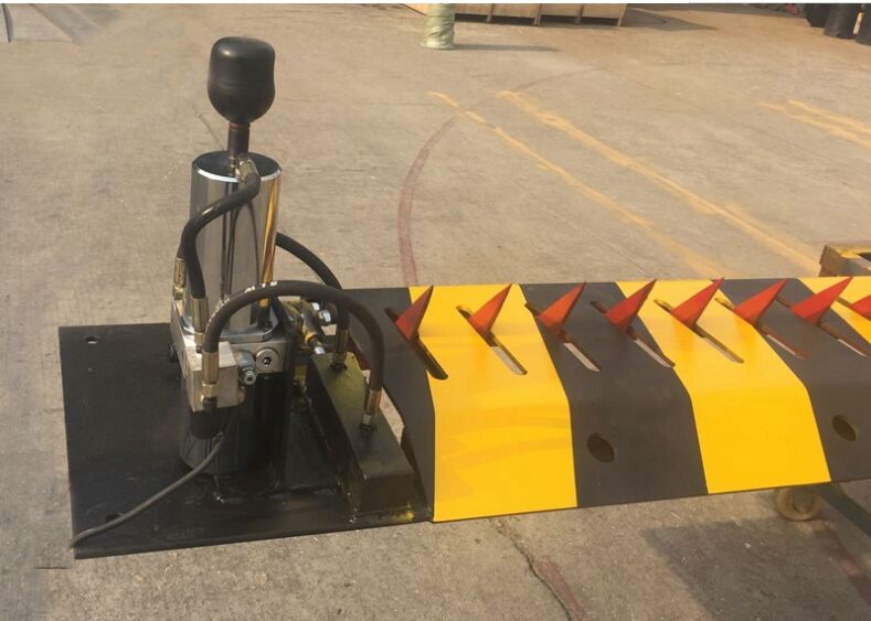 四川破胎器電動破胎器安全破胎器阻車破胎器